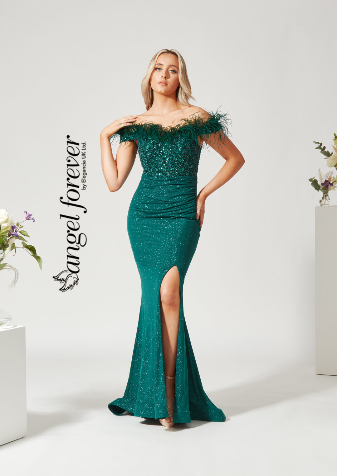 AF4327 The Prom Shop & Outlet